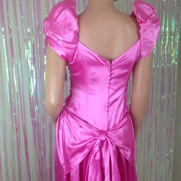 Prom Dress Bows Puffy Sleeves Ugly 